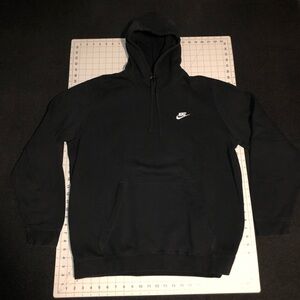 Nike. Hoodie. Size XL. Black Color.